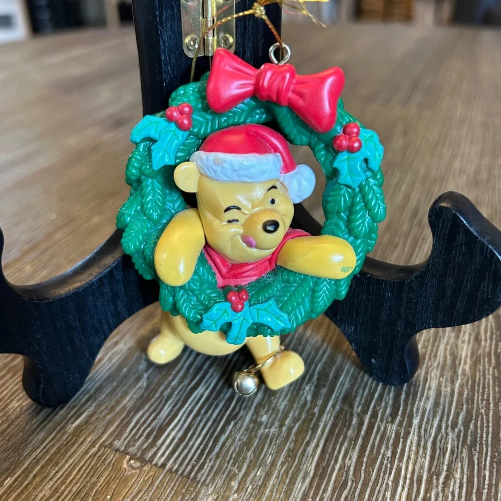 Disney Winnie the Pooh Christmas Wreath Ornament OS Yellow Good Vintage Bell